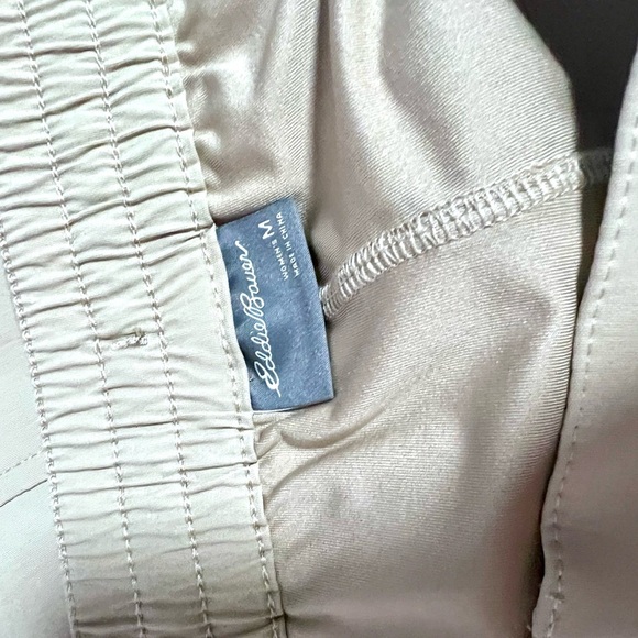 Eddie Bauer tan tulip hem skort medium - Picture 2 of 11